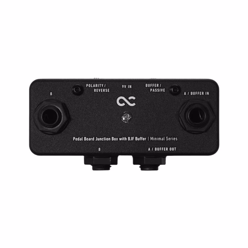 Minimal Series Pedal Board Junction Box with BJF Buffer